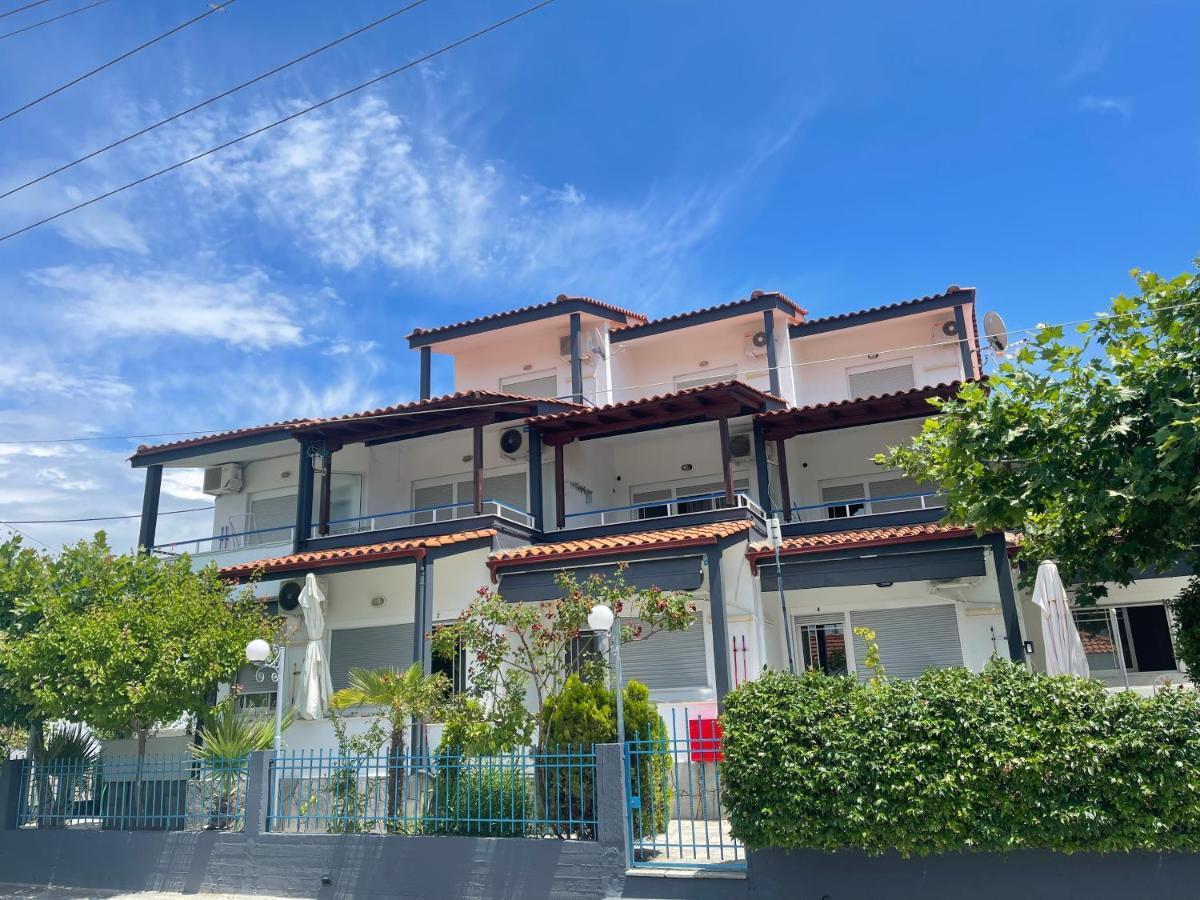 קראמוטי Artemis Hotel Apartments מראה חיצוני תמונה